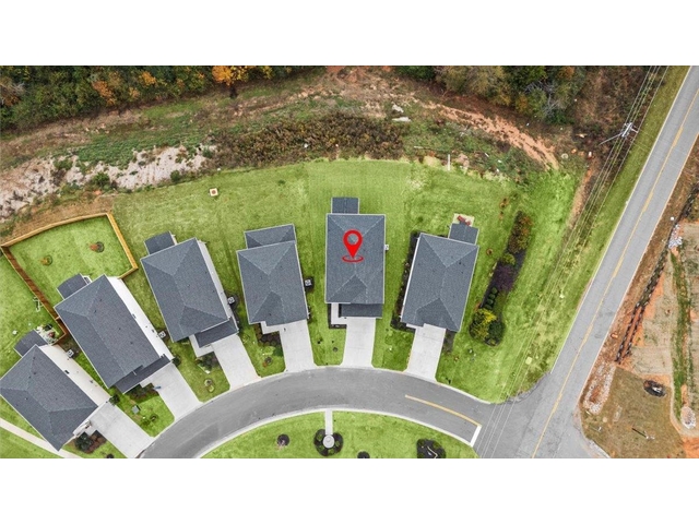 Photo of 102 Longleaf Lane