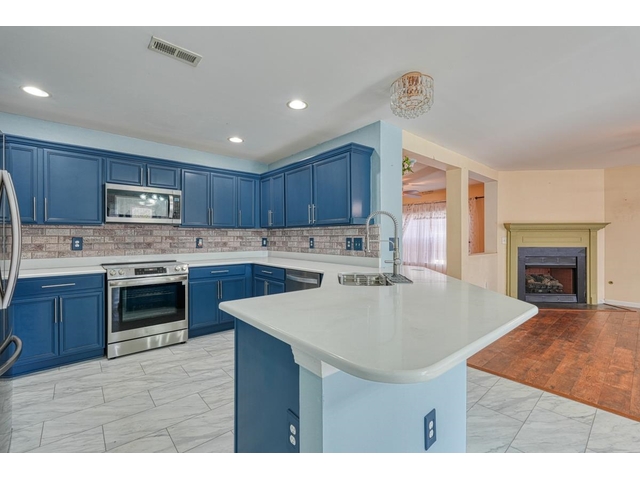 Photo of 469 Etowah Drive Photo of 469 Etowah Drive