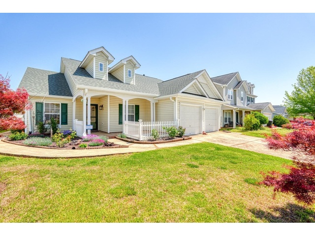 Photo of 469 Etowah Drive Photo of 469 Etowah Drive