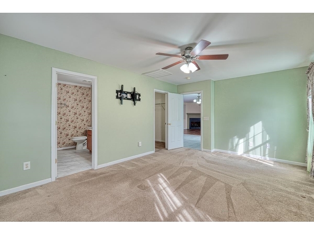 Photo of 469 Etowah Drive Photo of 469 Etowah Drive