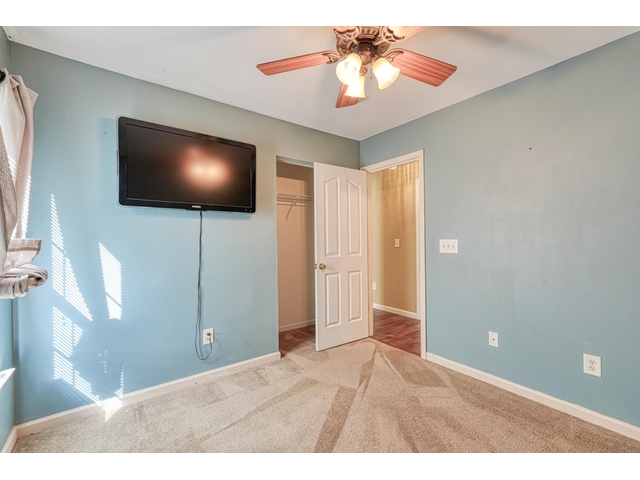 Photo of 469 Etowah Drive Photo of 469 Etowah Drive