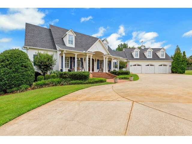 Photo of 340 Harrison Road
