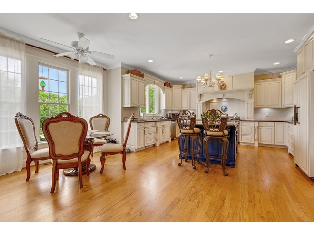 Photo of 340 Harrison Road