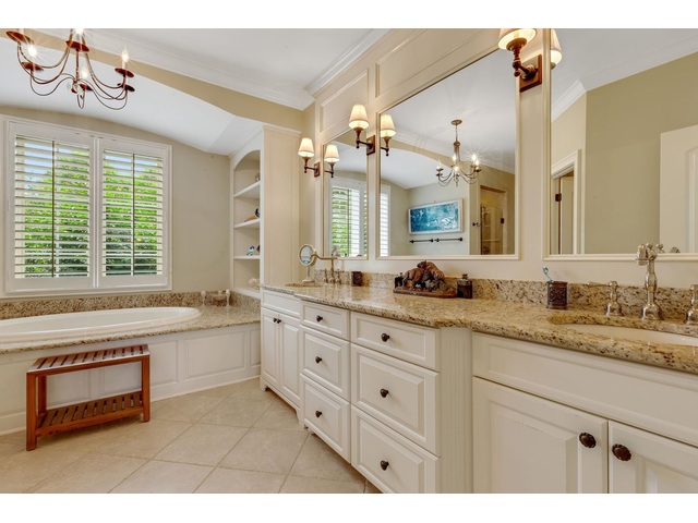 Photo of 340 Harrison Road