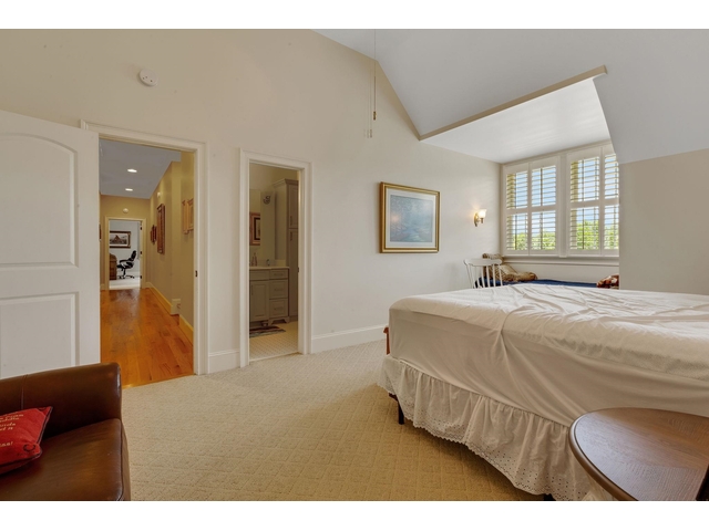 Photo of 340 Harrison Road