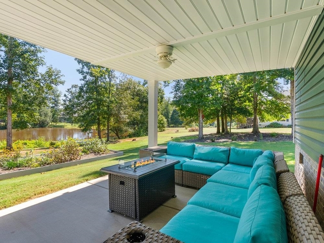 Photo of 215 Cane Creek Way