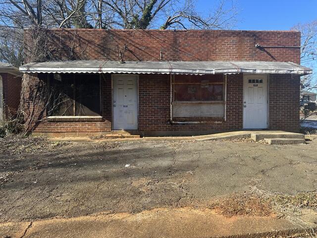 Photo of 1400 S FANT Street Photo of 1400 S FANT Street