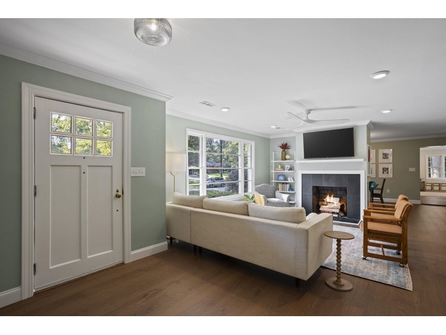 Photo of 111 Greenbriar Road