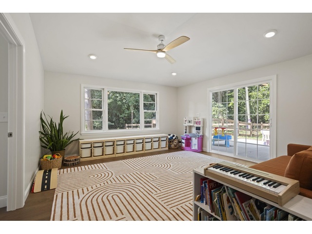 Photo of 111 Greenbriar Road