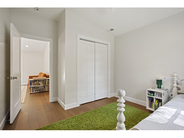 Photo of 111 Greenbriar Road