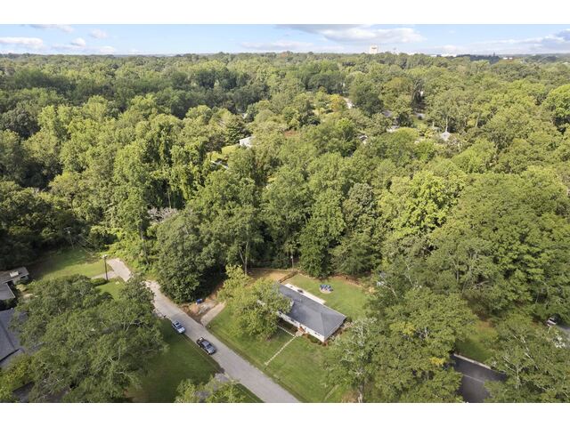 Photo of 111 Greenbriar Road
