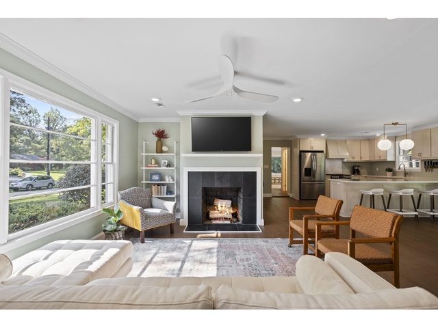 Photo of 111 Greenbriar Road