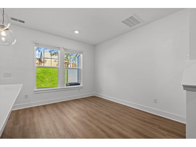 Photo of 255 Telluride Way