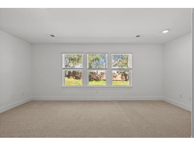 Photo of 255 Telluride Way