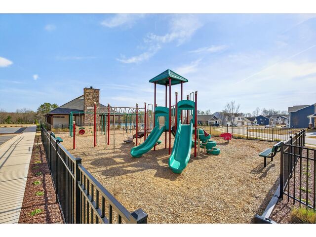 Photo of 938 Pineland Drive