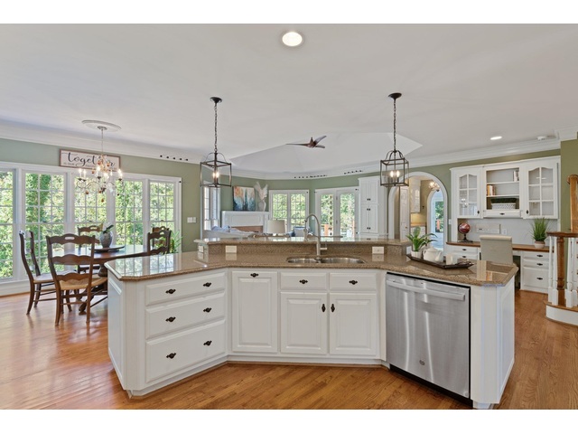 Photo of 501 Spaulding Lake Drive Photo of 501 Spaulding Lake Drive