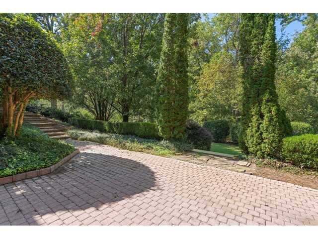 Photo of 501 Spaulding Lake Drive Photo of 501 Spaulding Lake Drive