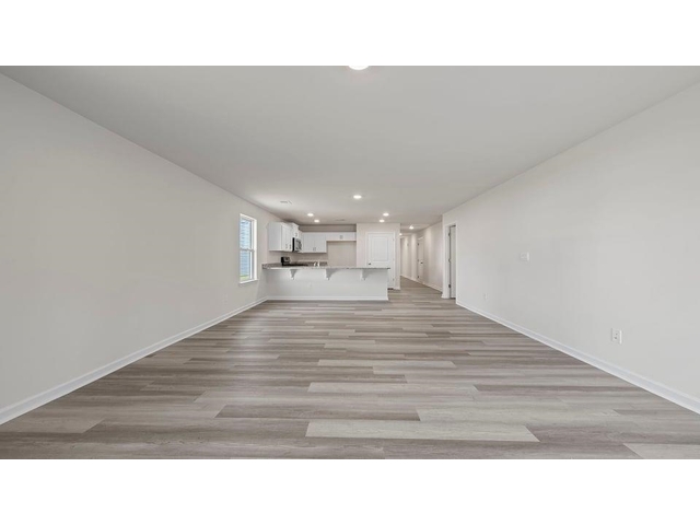 Photo of 678 Evaleigh Street