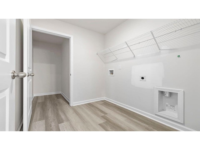 Photo of 678 Evaleigh Street