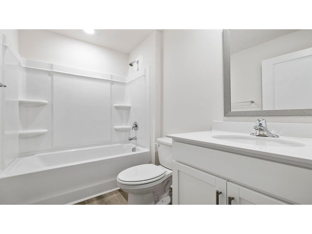 Photo of 678 Evaleigh Street