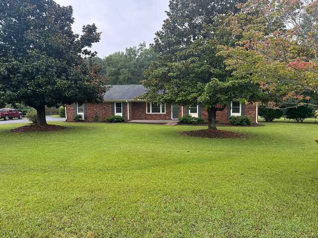 Photo of 6005 Highway 11