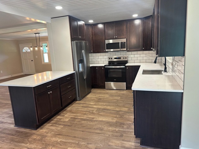 Photo of 6005 Highway 11