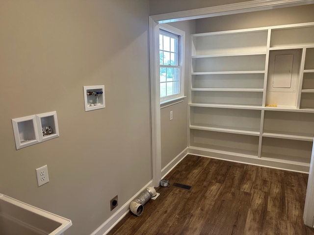 Photo of 6005 Highway 11