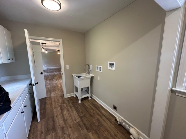 Photo of 6005 Highway 11