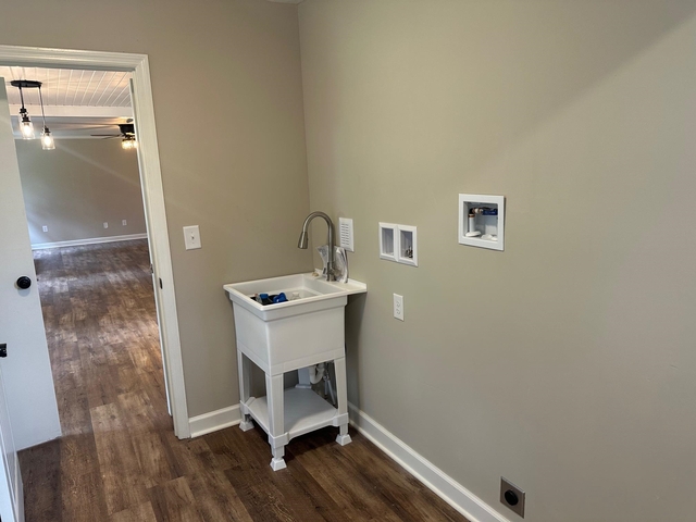 Photo of 6005 Highway 11