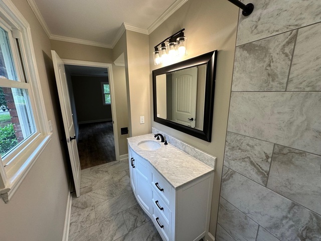 Photo of 6005 Highway 11