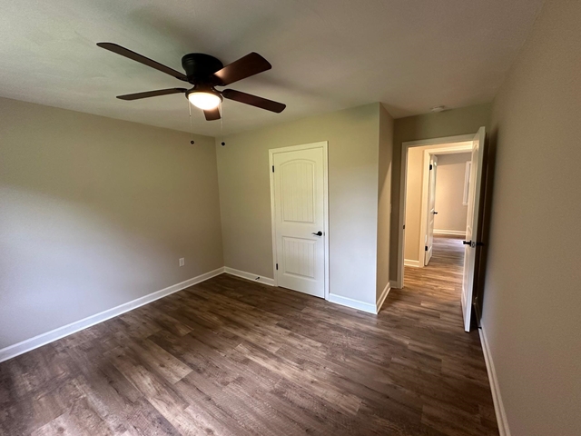 Photo of 6005 Highway 11