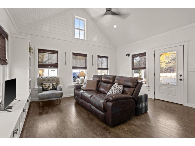 Photo of 1543 Highway 11