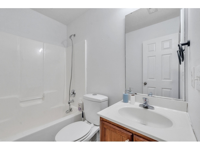 Photo of 536 Wooden Duck Street