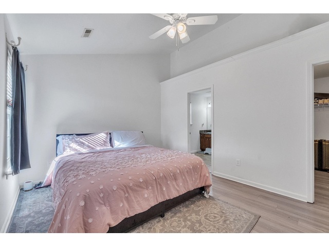 Photo of 536 Wooden Duck Street