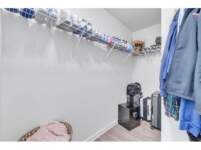 Photo of 536 Wooden Duck Street