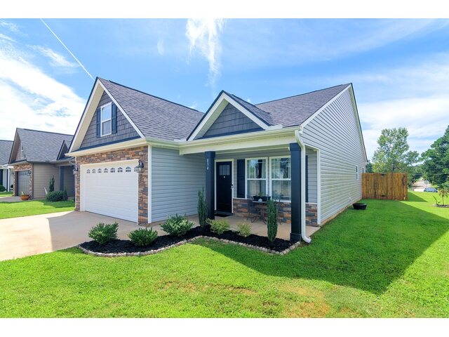 Photo of 834 John Weaver Trace