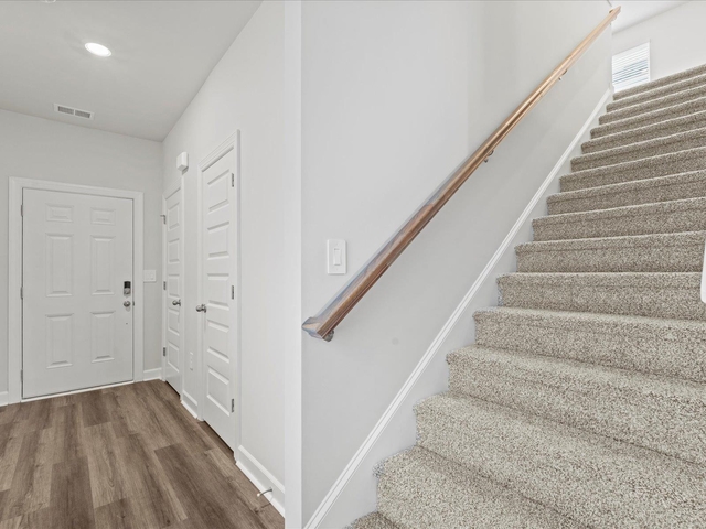 Photo of 706 Whitebark Drive