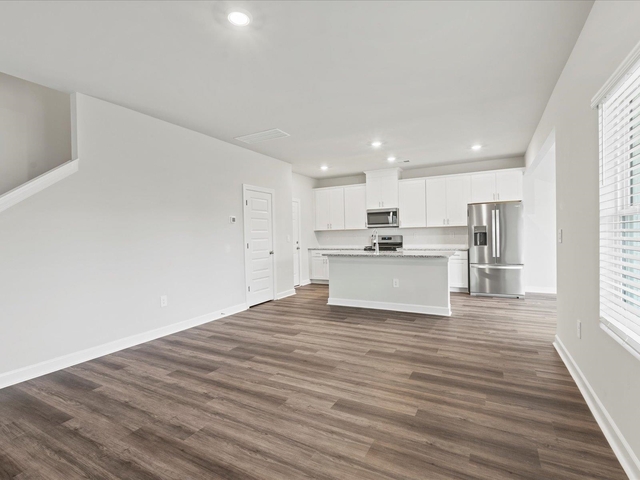 Photo of 706 Whitebark Drive