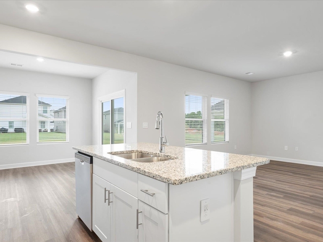 Photo of 706 Whitebark Drive