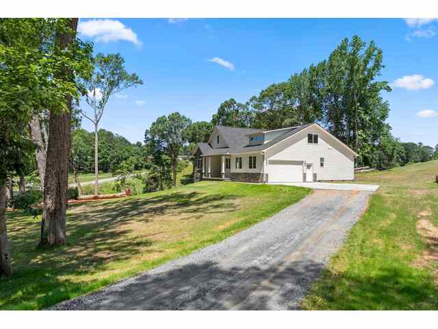 Photo of 3135 E Croft Circle Photo of 3135 E Croft Circle