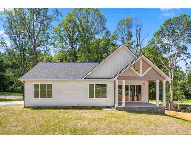 Photo of 3135 E Croft Circle Photo of 3135 E Croft Circle