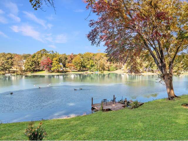 Photo of 317 E Killarney Lake