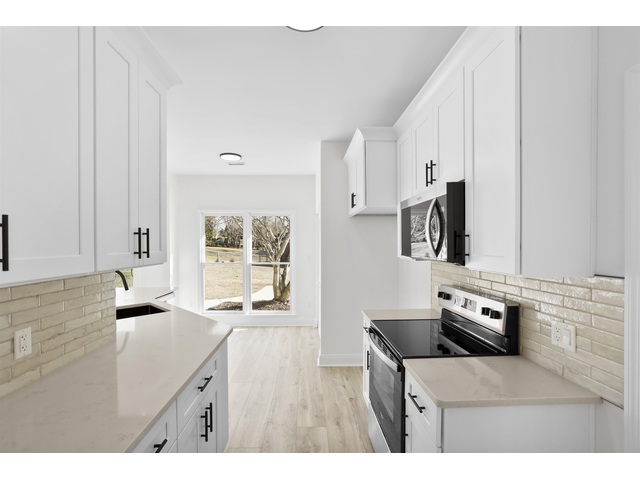 Photo of 225 Georgetown Court