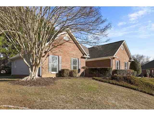 Photo of 225 Georgetown Court