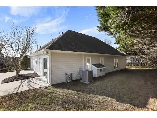 Photo of 225 Georgetown Court