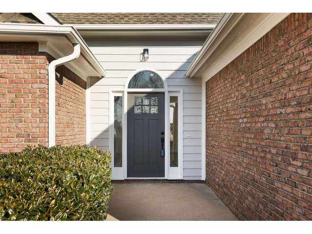 Photo of 225 Georgetown Court