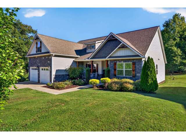 Photo of 953 Hanging Rock Road