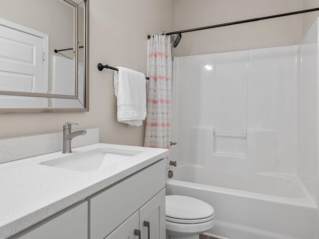 Photo of 101 Tuscany Falls Drive Photo of 101 Tuscany Falls Drive