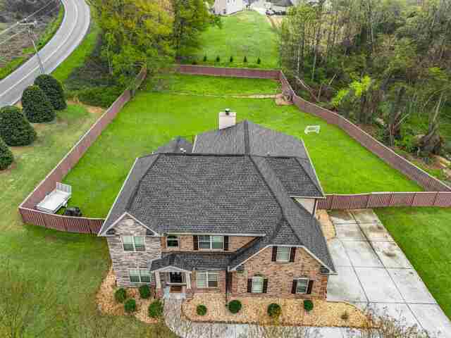 Photo of 101 Tuscany Falls Drive Photo of 101 Tuscany Falls Drive