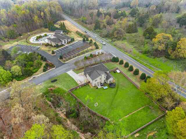 Photo of 101 Tuscany Falls Drive Photo of 101 Tuscany Falls Drive